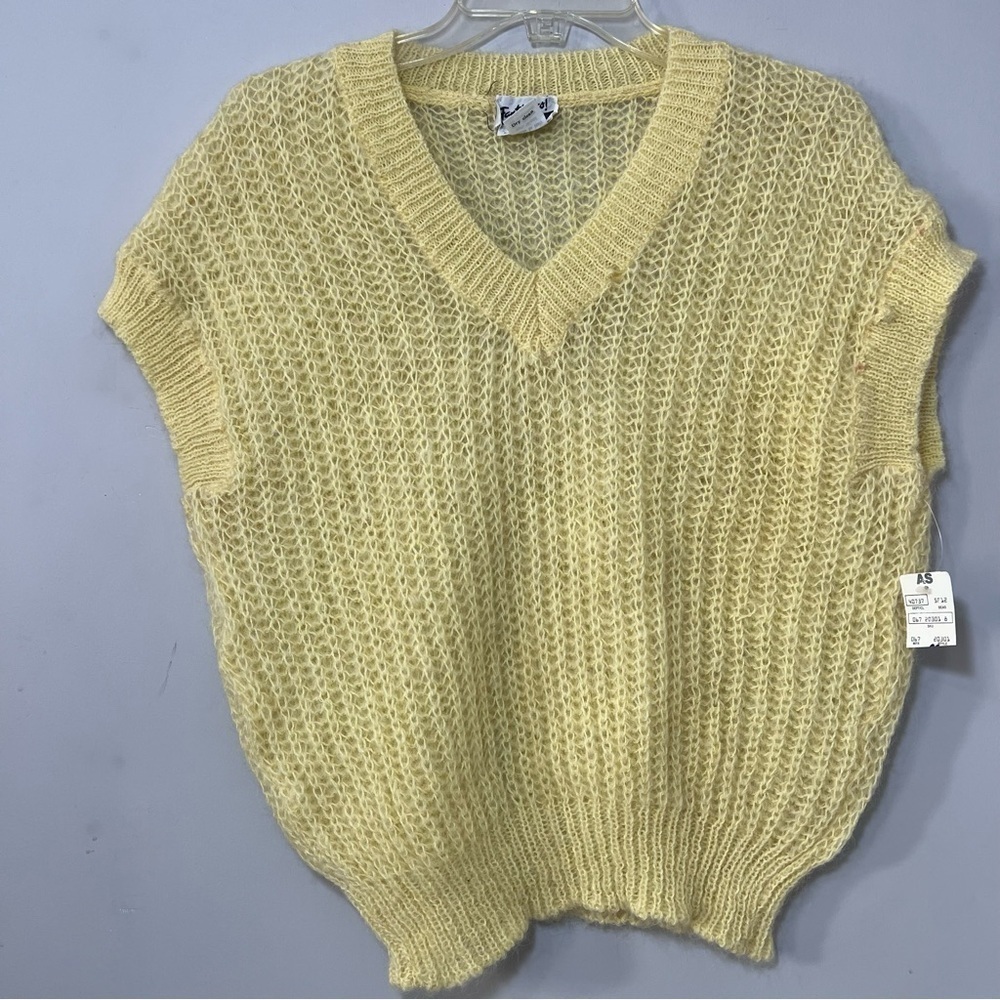 NWT Vintage butter yellow knit sweater vest mohair wool whimsical kawaii pastel - Picture 9 of 12